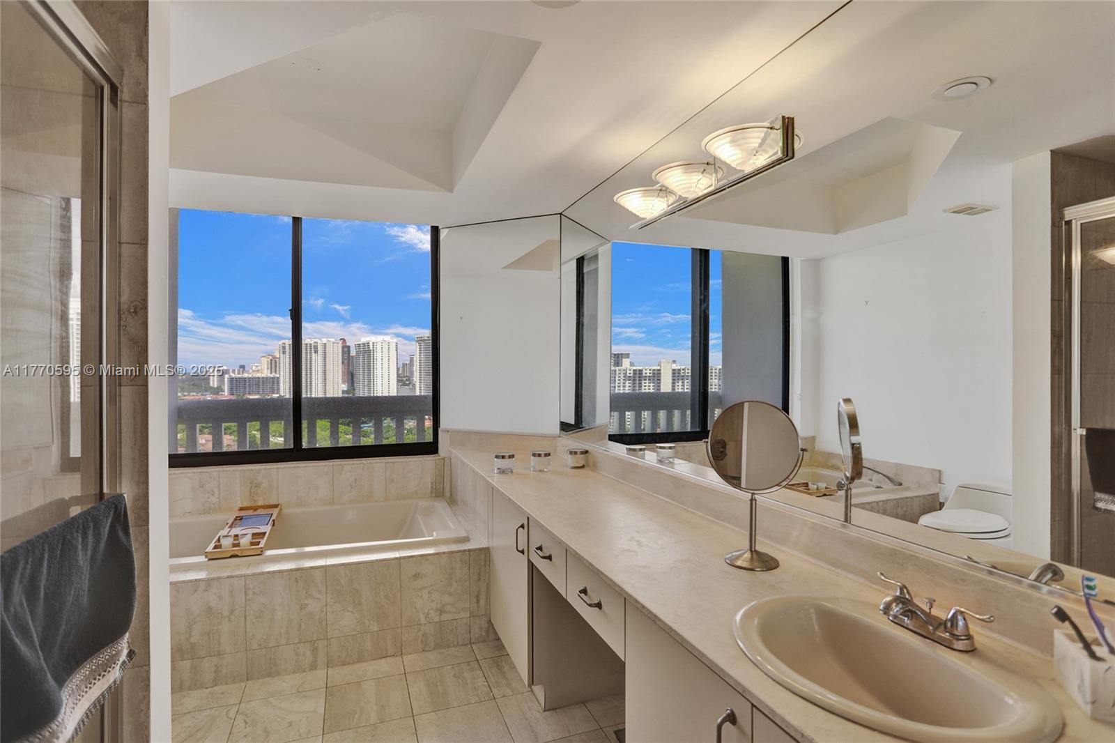 1000 ISL BLVD WILLIAMS IS - Residential Lease