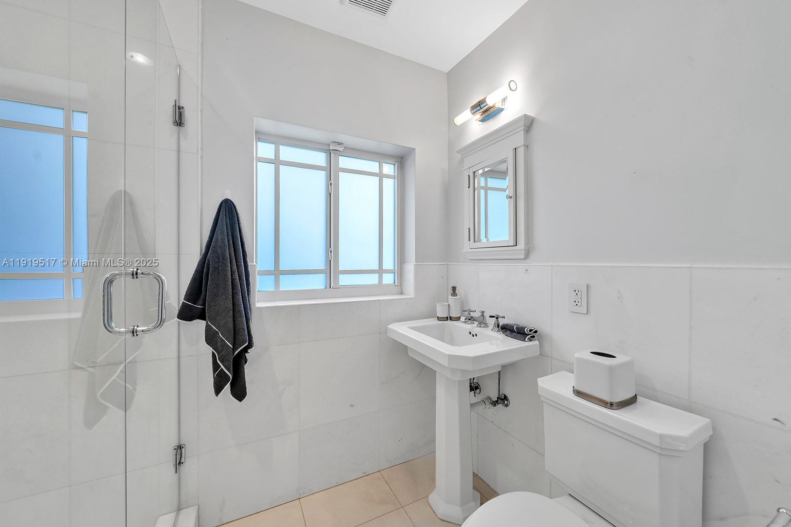 BEACH VIEW ADDN - Residential Lease