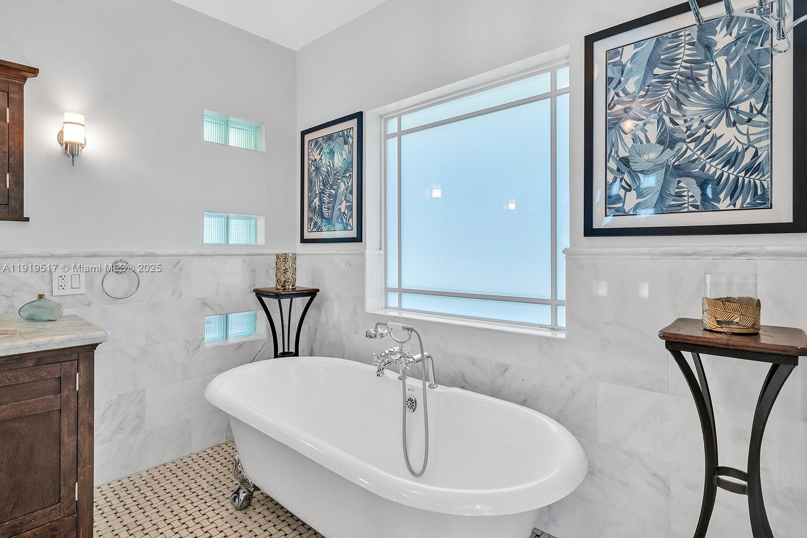 BEACH VIEW ADDN - Residential Lease