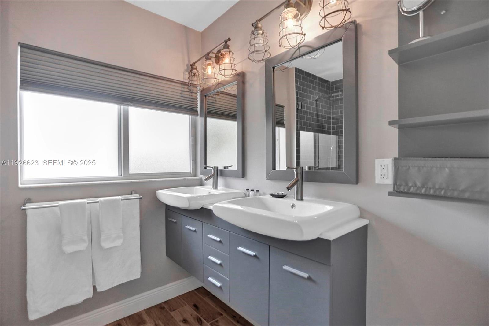 CHULA VISTA FIRST ADD REV - Residential Lease