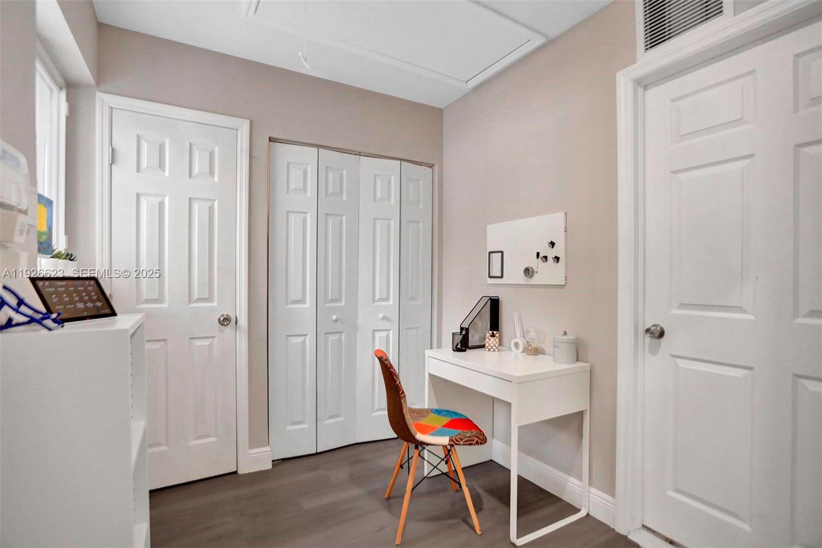 CHULA VISTA FIRST ADD REV - Residential Lease