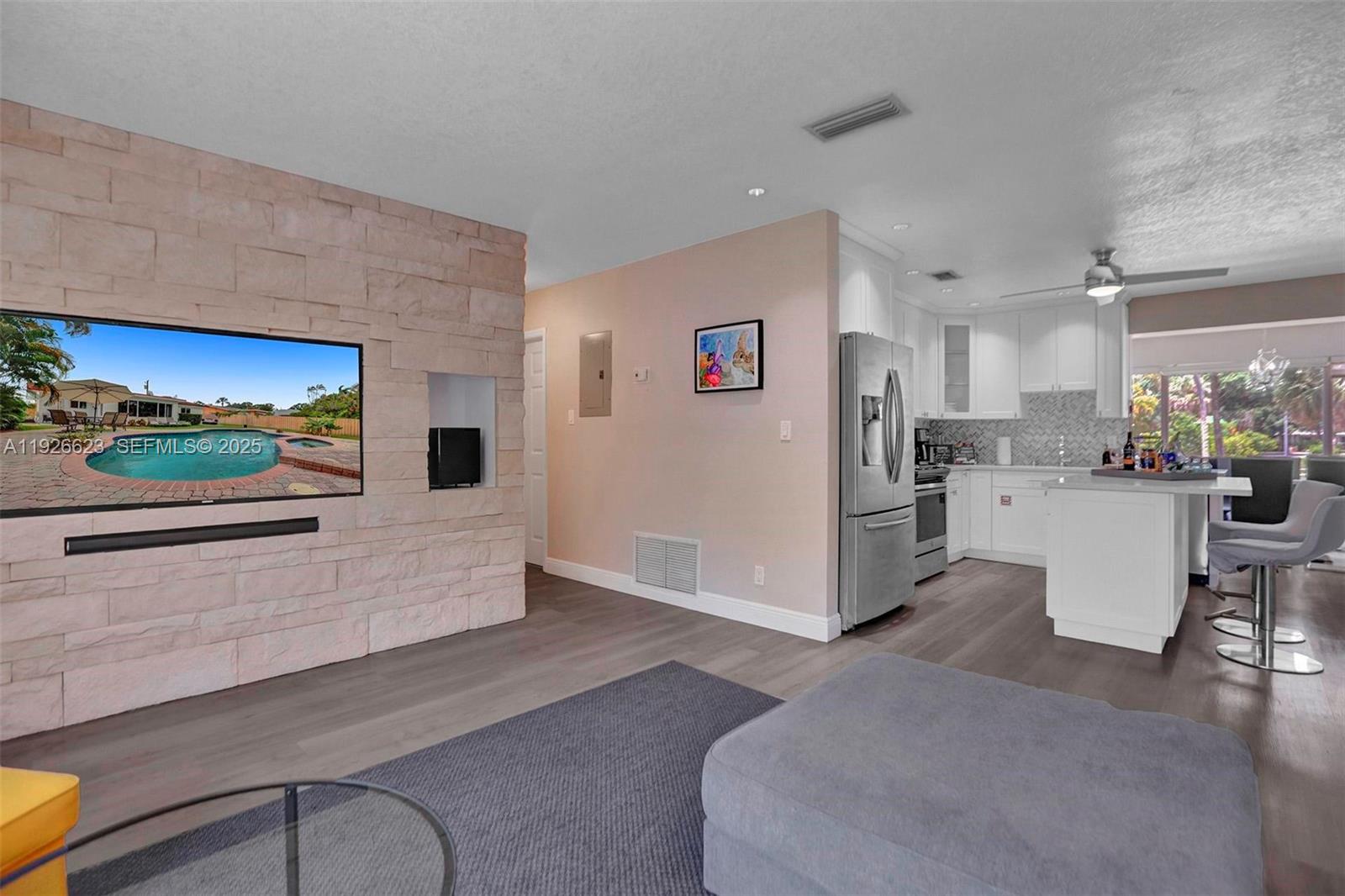 CHULA VISTA FIRST ADD REV - Residential Lease