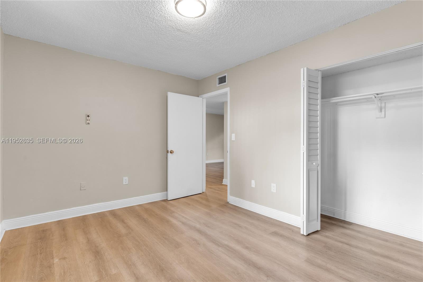 TERRAZAS DEL SOL CONDO - Residential