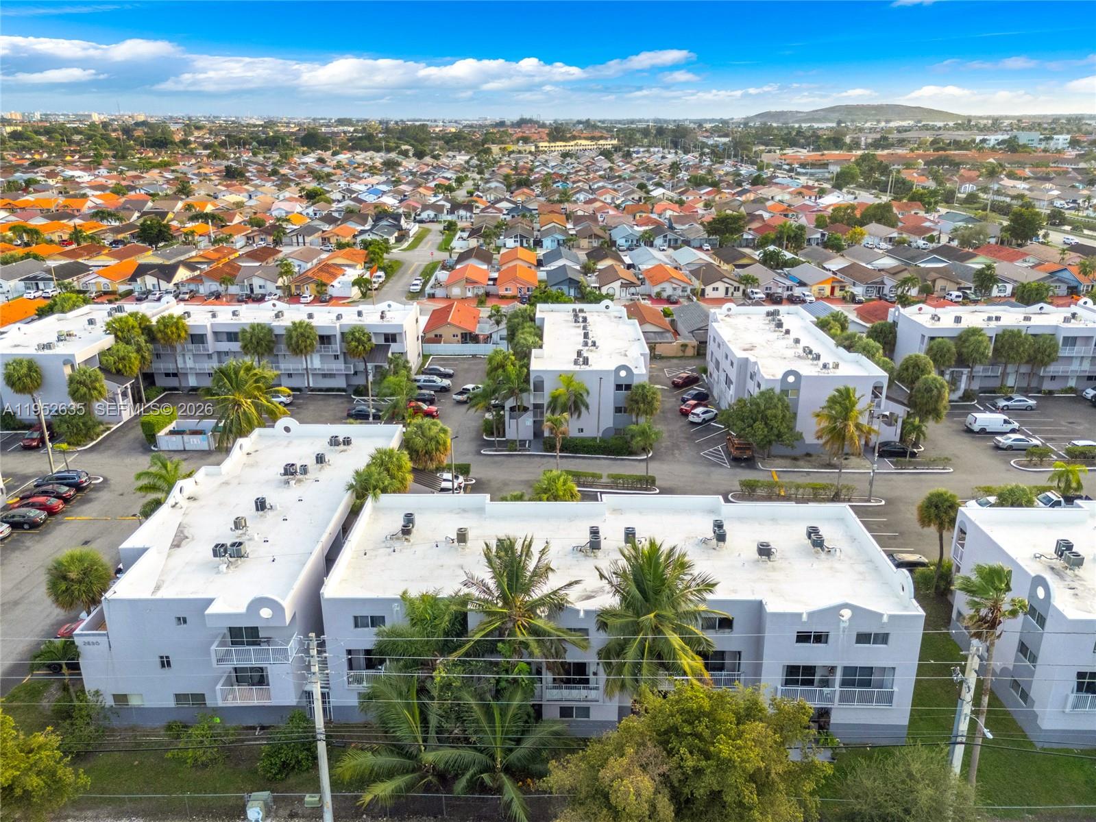 TERRAZAS DEL SOL CONDO - Residential