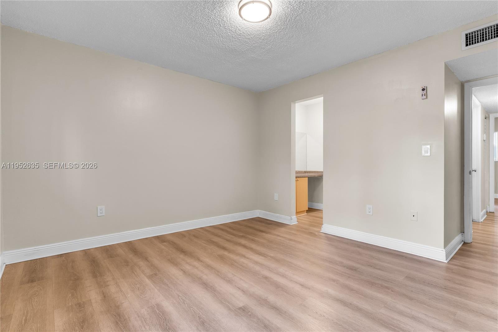 TERRAZAS DEL SOL CONDO - Residential