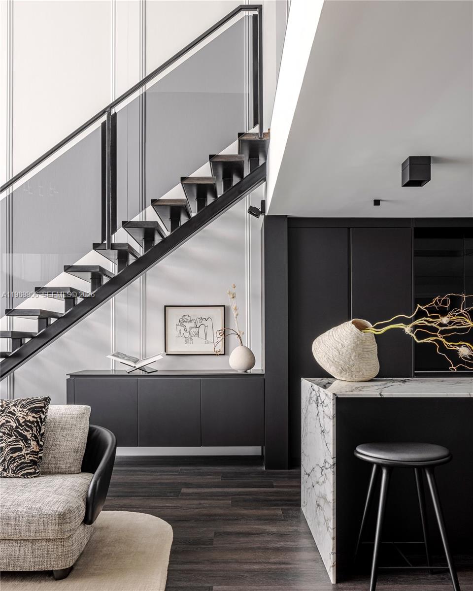 TEN MUSEUM PK RESIDENTIAL - Residential