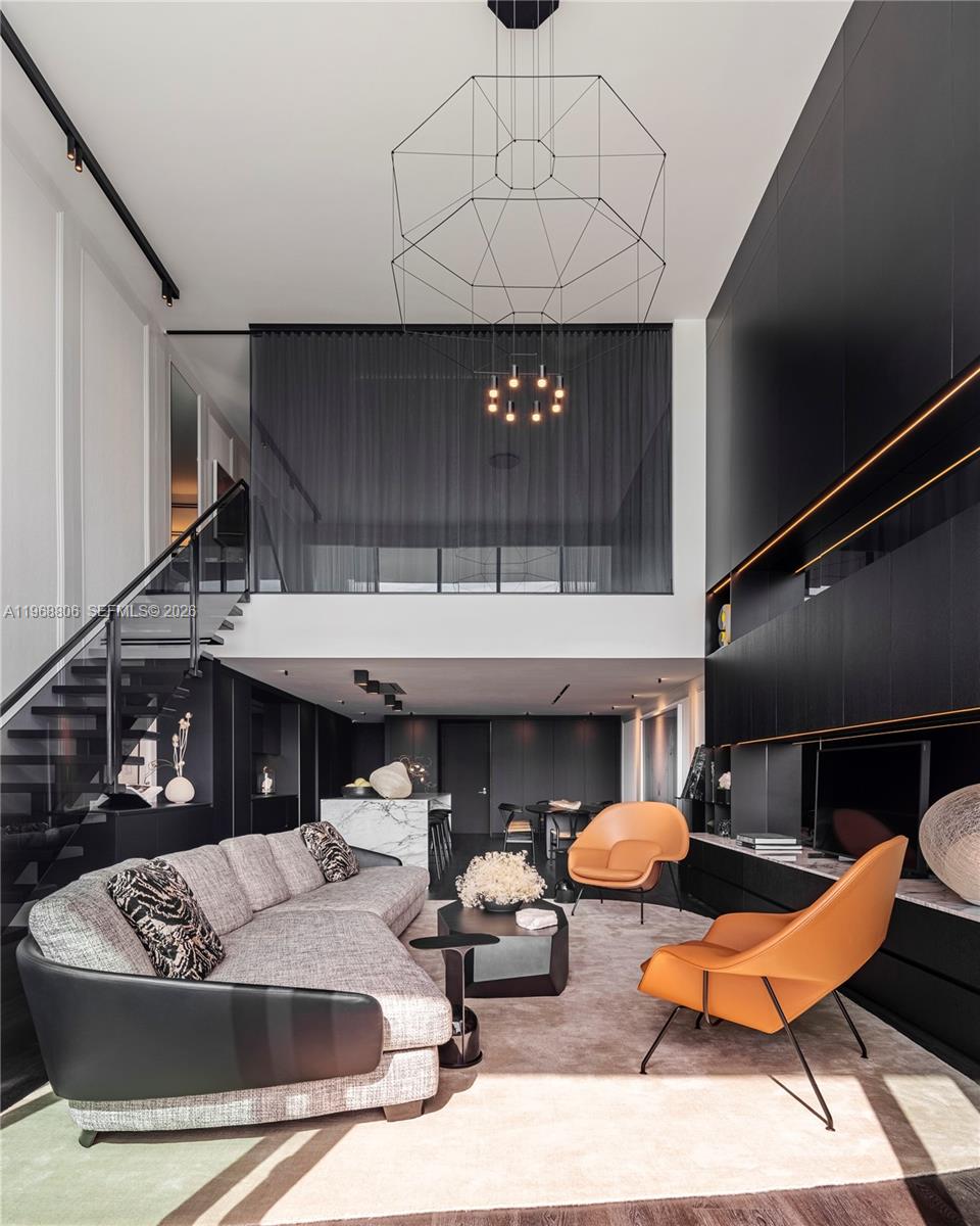 TEN MUSEUM PK RESIDENTIAL - Residential