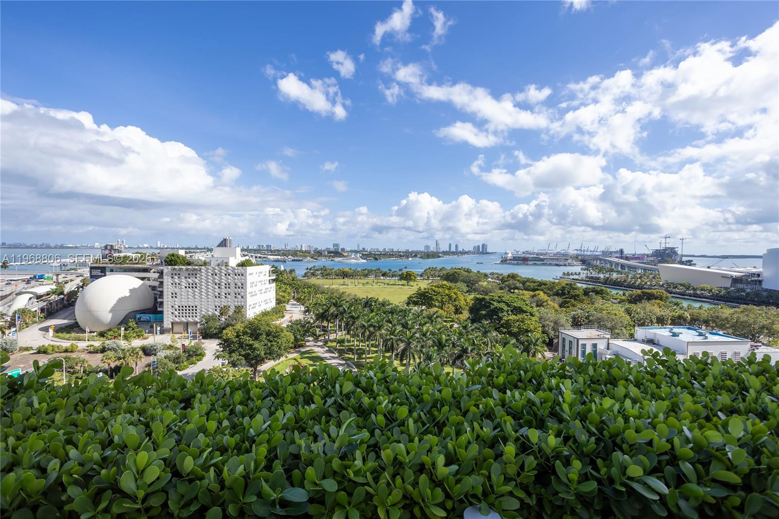 TEN MUSEUM PK RESIDENTIAL - Residential