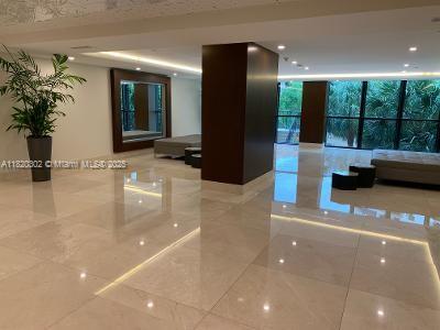 540 Brickell Key Dr 818