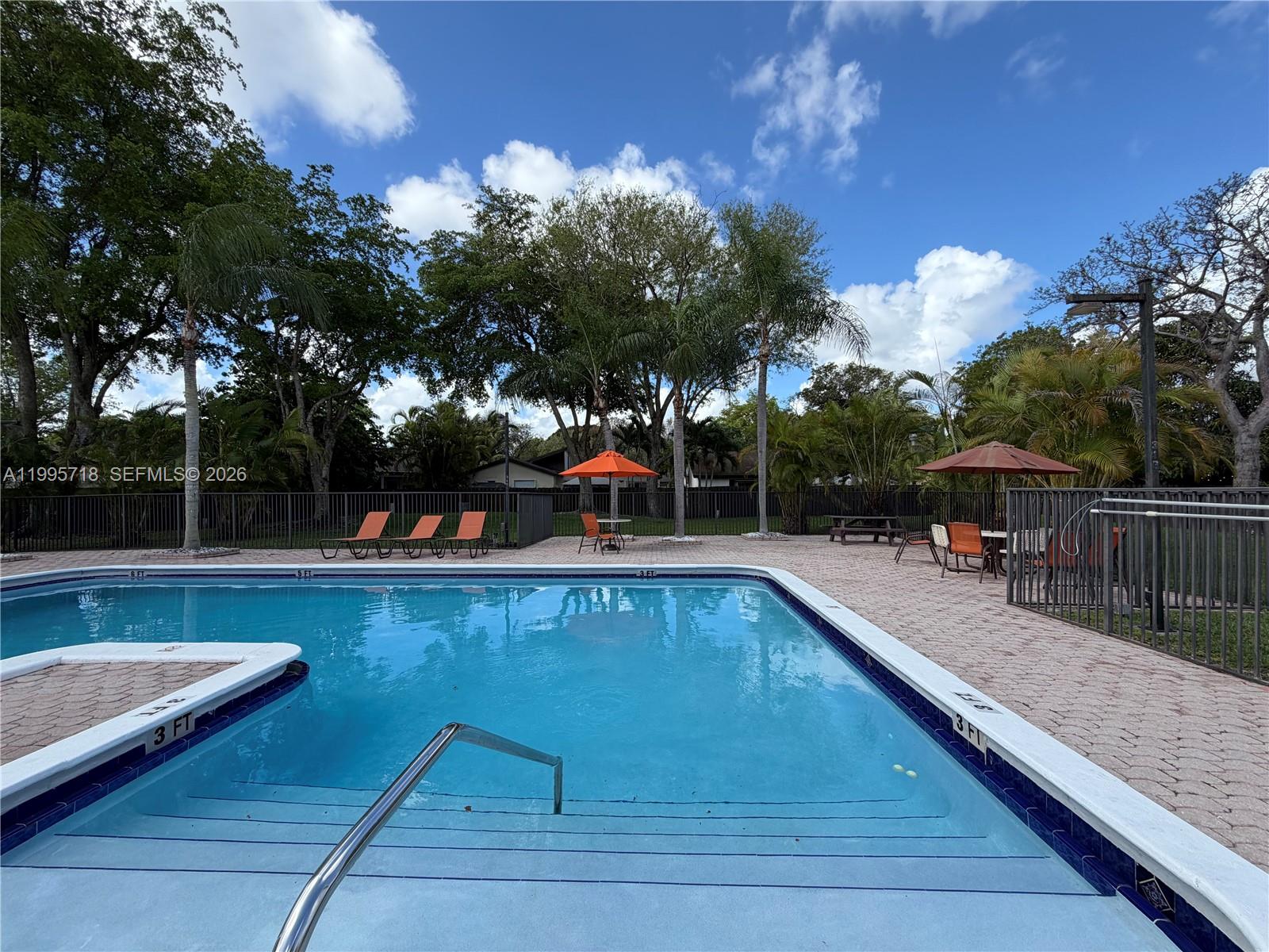 CROSSINGS SEC 6 THE - Residential