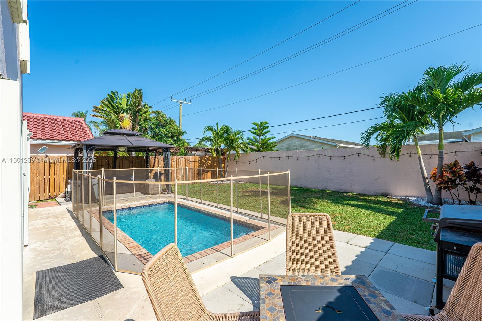 CORAL BAY REPLAT SECTION - Residential