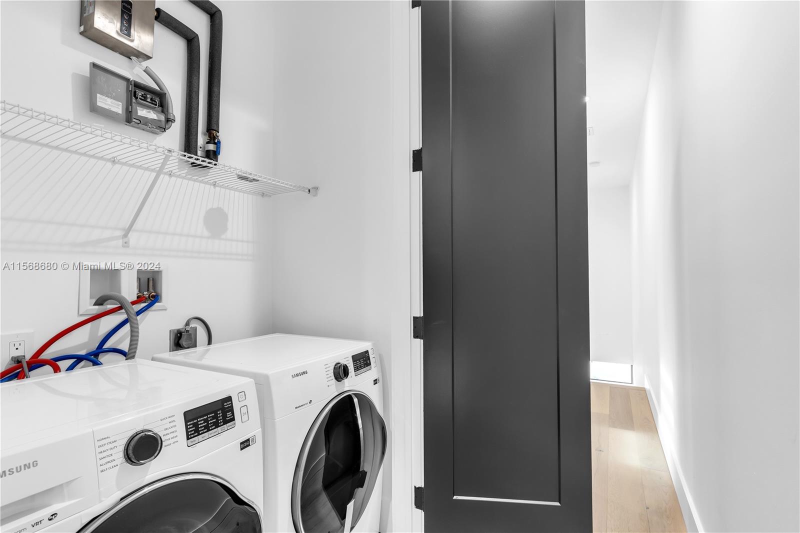 AMD MIAMI SUBURBAN AC - Residential