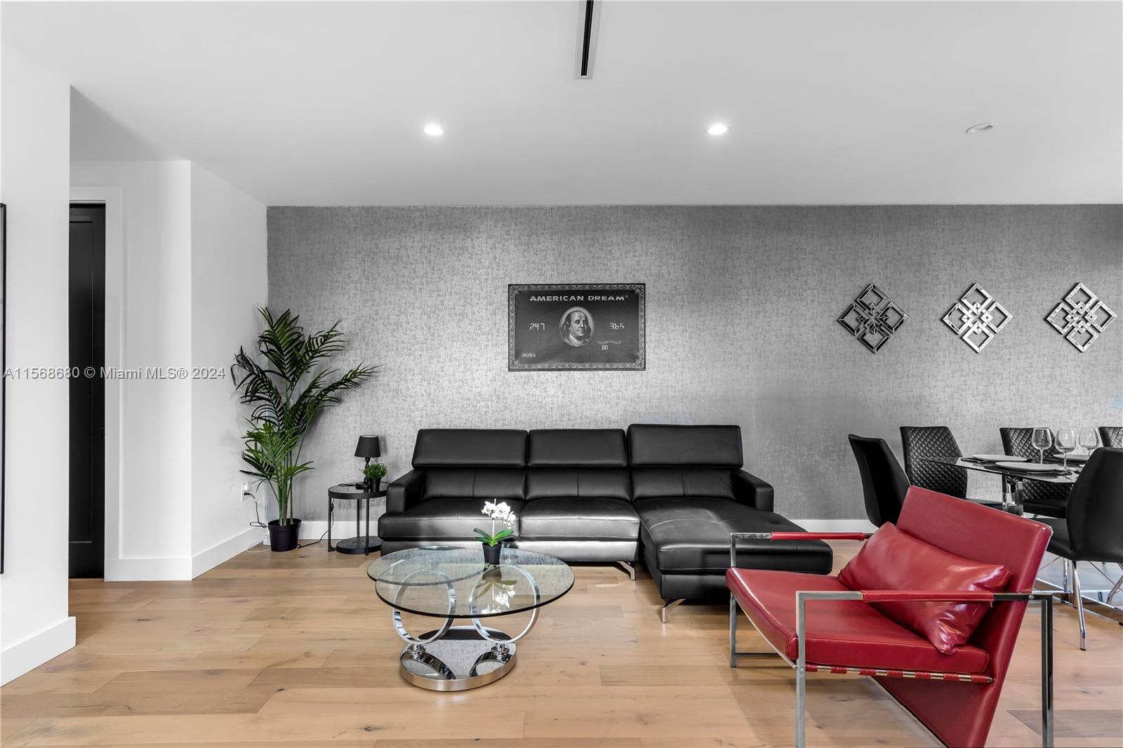 AMD MIAMI SUBURBAN AC - Residential