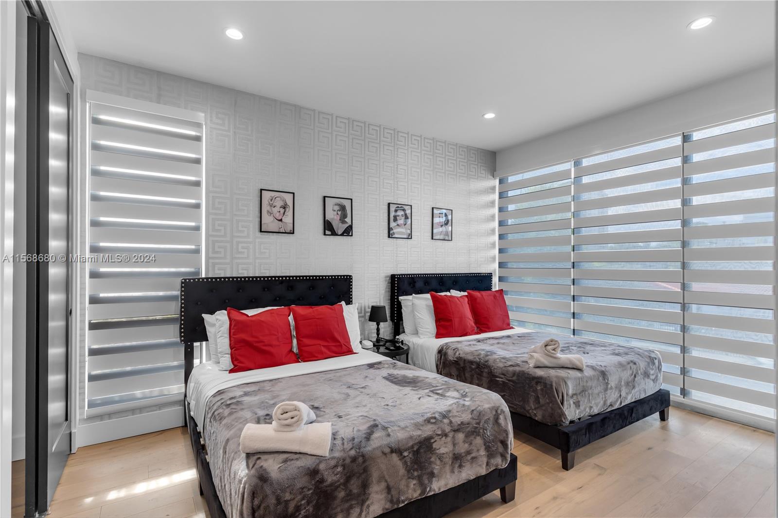 AMD MIAMI SUBURBAN AC - Residential