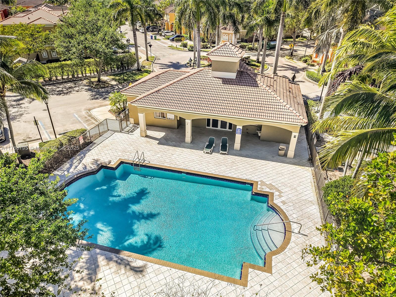 VILLAGE WALK II - Residential