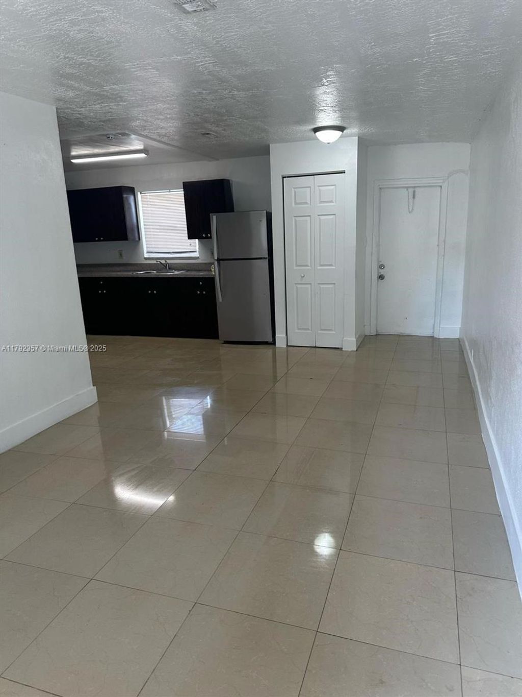 Photo of 2841 NW 13th Ct #1, Fort Lauderdale, FL 33311 (MLS # A11792357)