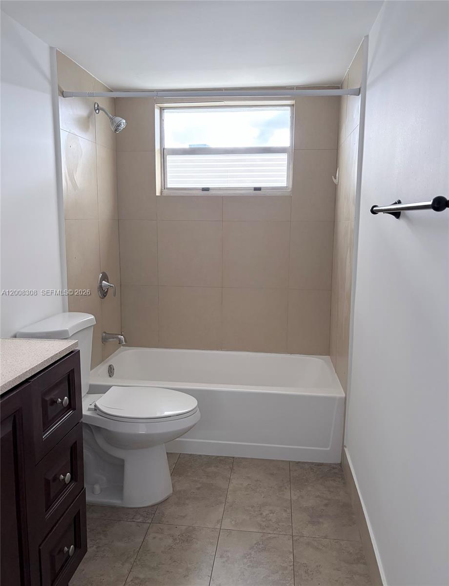 JADE WINDS GROUP - - Residential