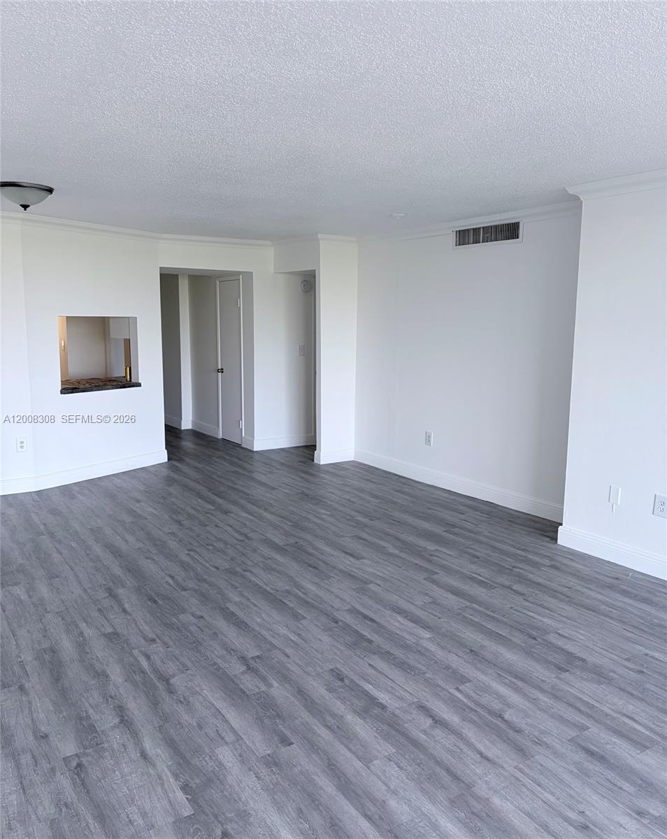 JADE WINDS GROUP - - Residential