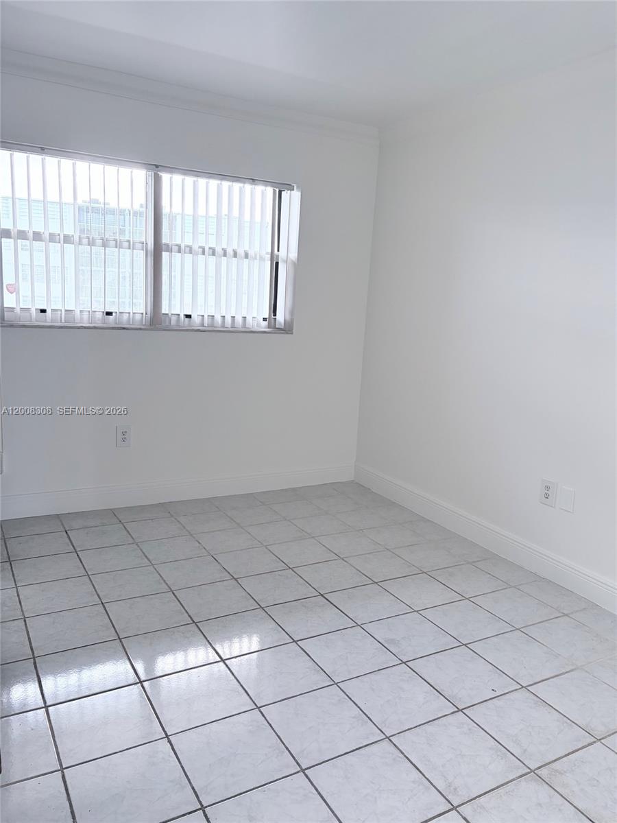 JADE WINDS GROUP - - Residential