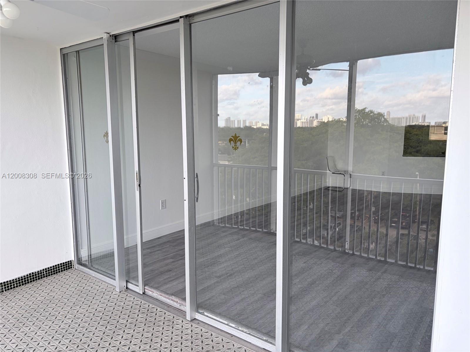 JADE WINDS GROUP - - Residential