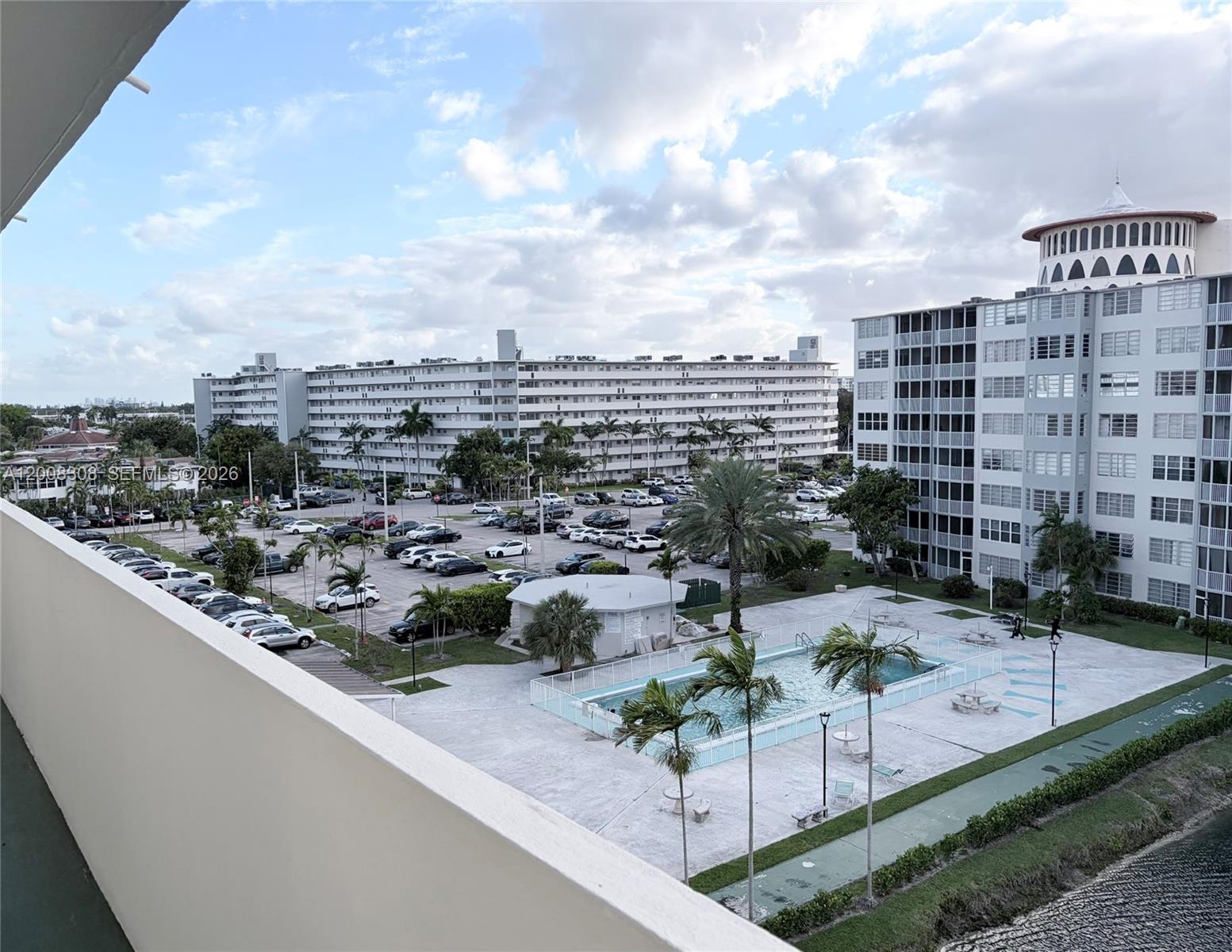 JADE WINDS GROUP - - Residential