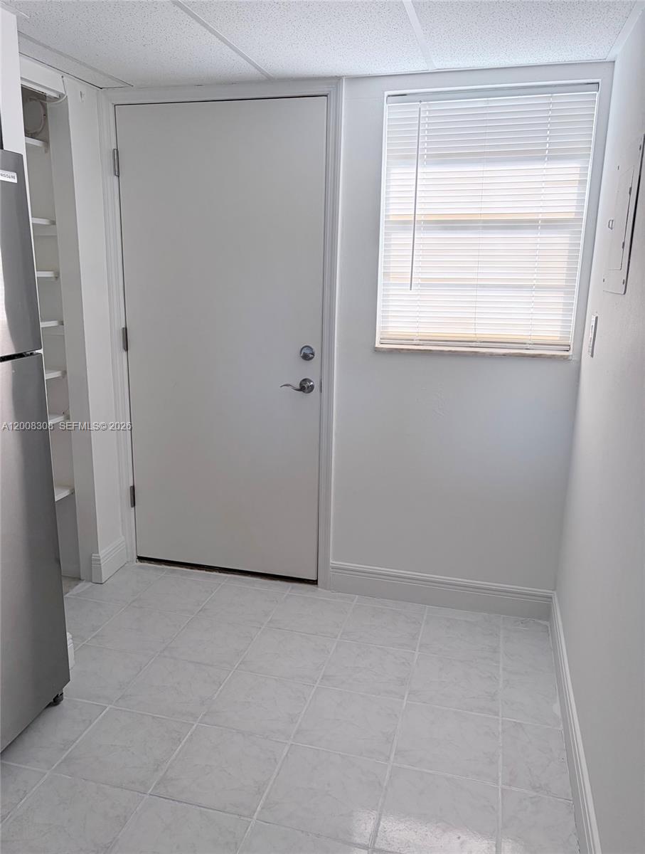 JADE WINDS GROUP - - Residential