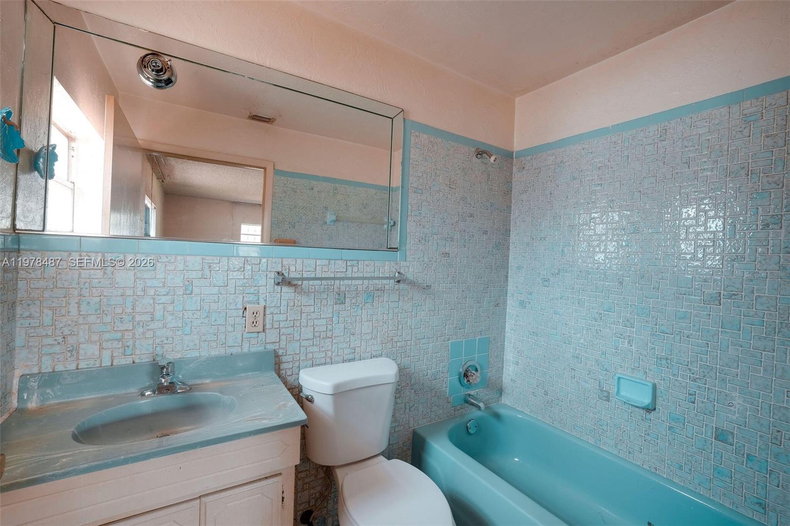 CARVER RANCHES - Residential