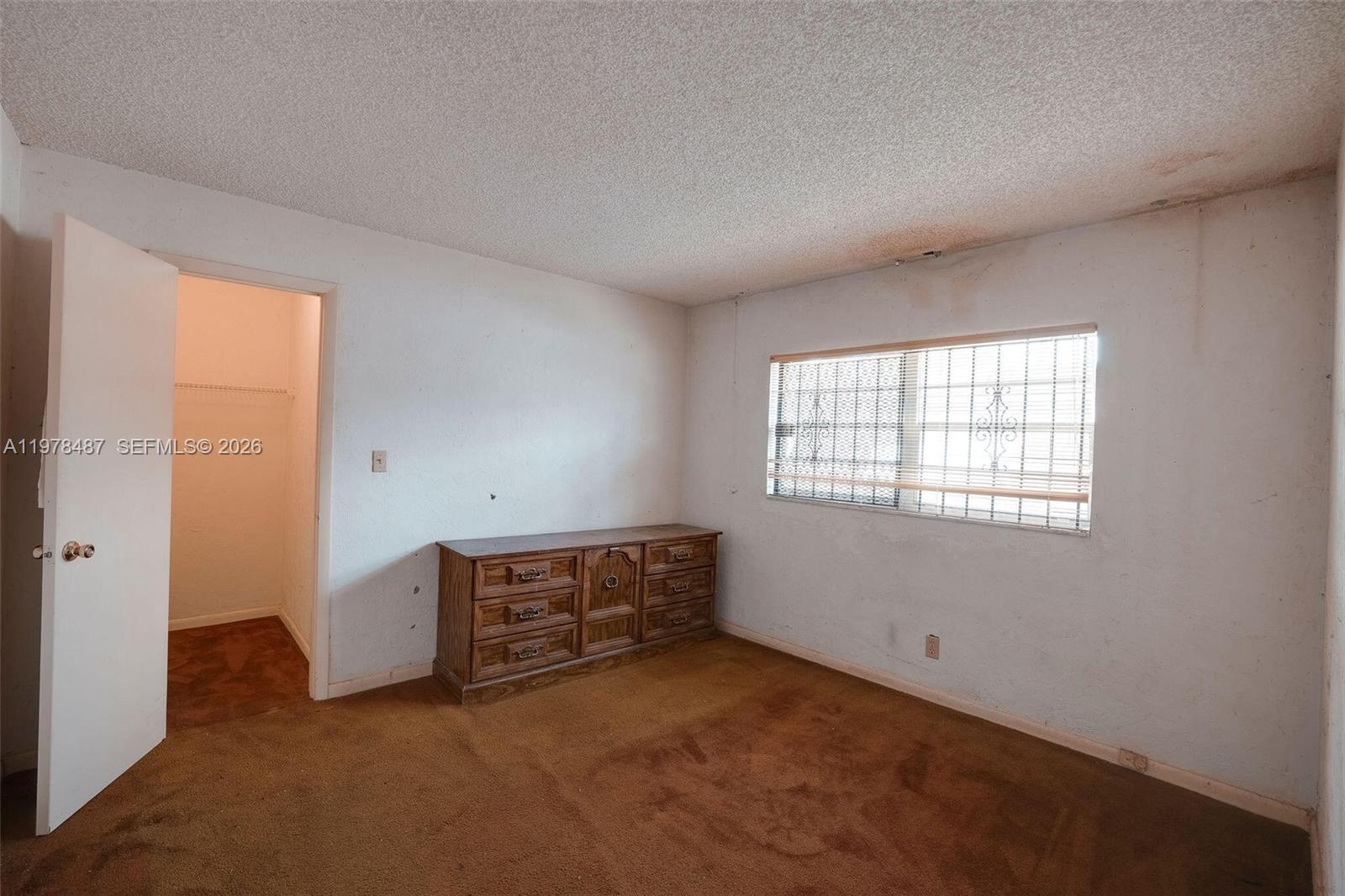 CARVER RANCHES - Residential