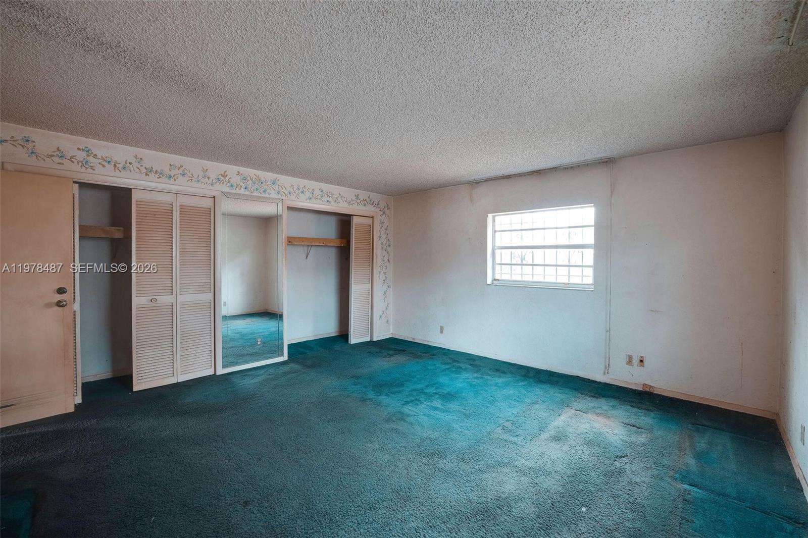 CARVER RANCHES - Residential