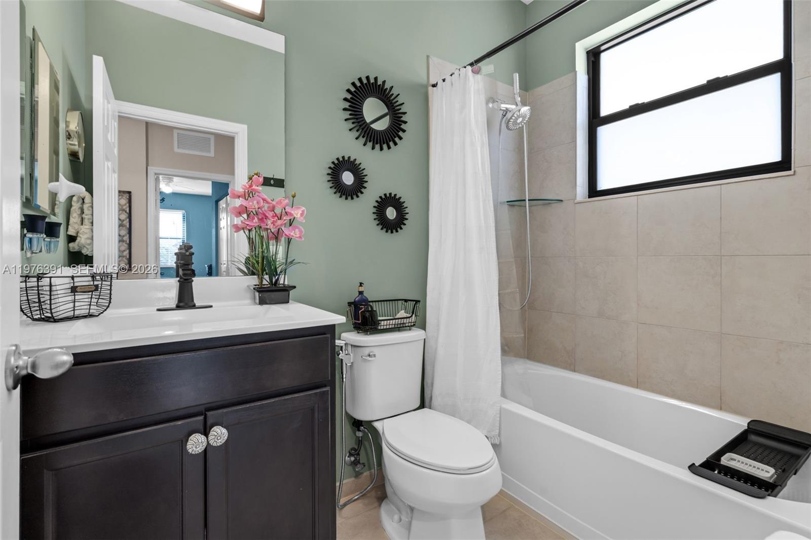 BAYWINDS OF HATTERAS REPL - Residential