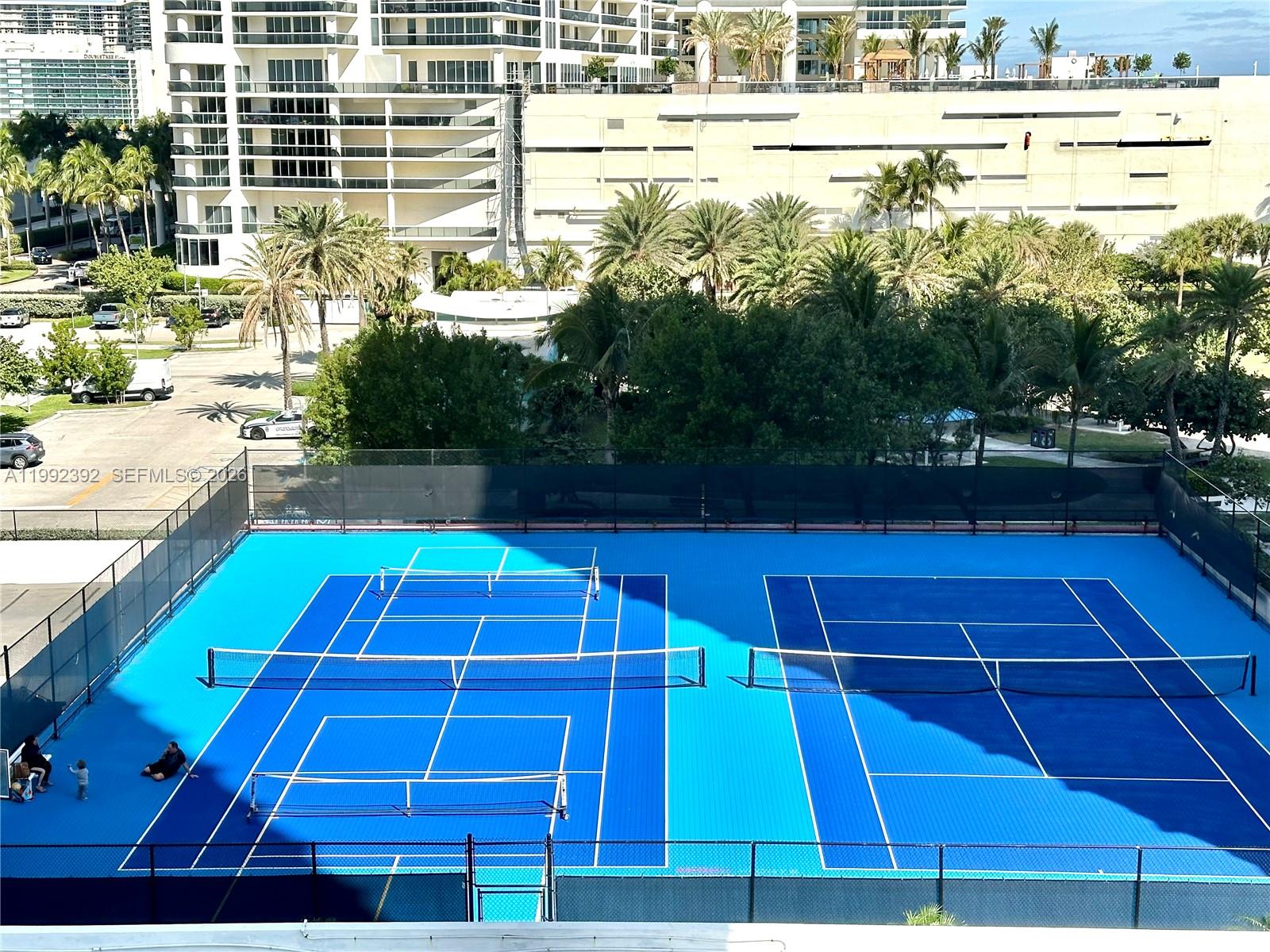 LA MER ESTATES SOUTH COND - Residential Lease