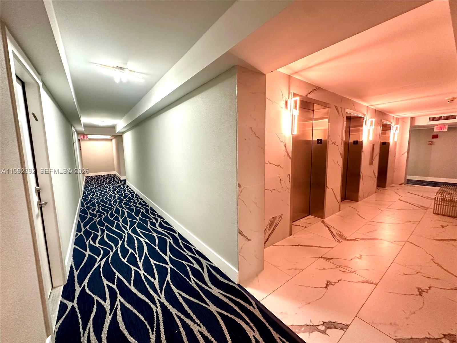 LA MER ESTATES SOUTH COND - Residential Lease