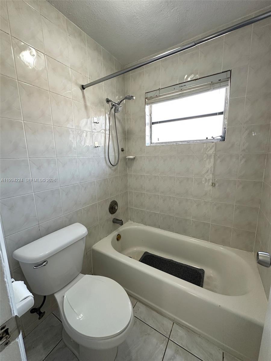 SWEETWATER GROVES .20 AC - Residential Lease