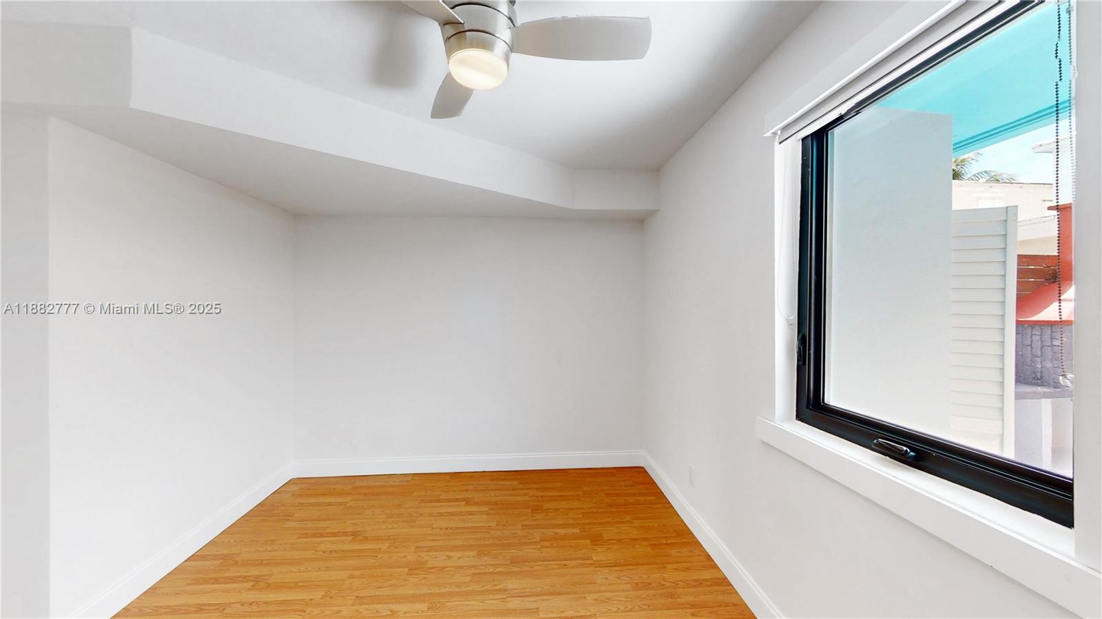 BISCAYNE BEACH-2ND ADDN - Residential