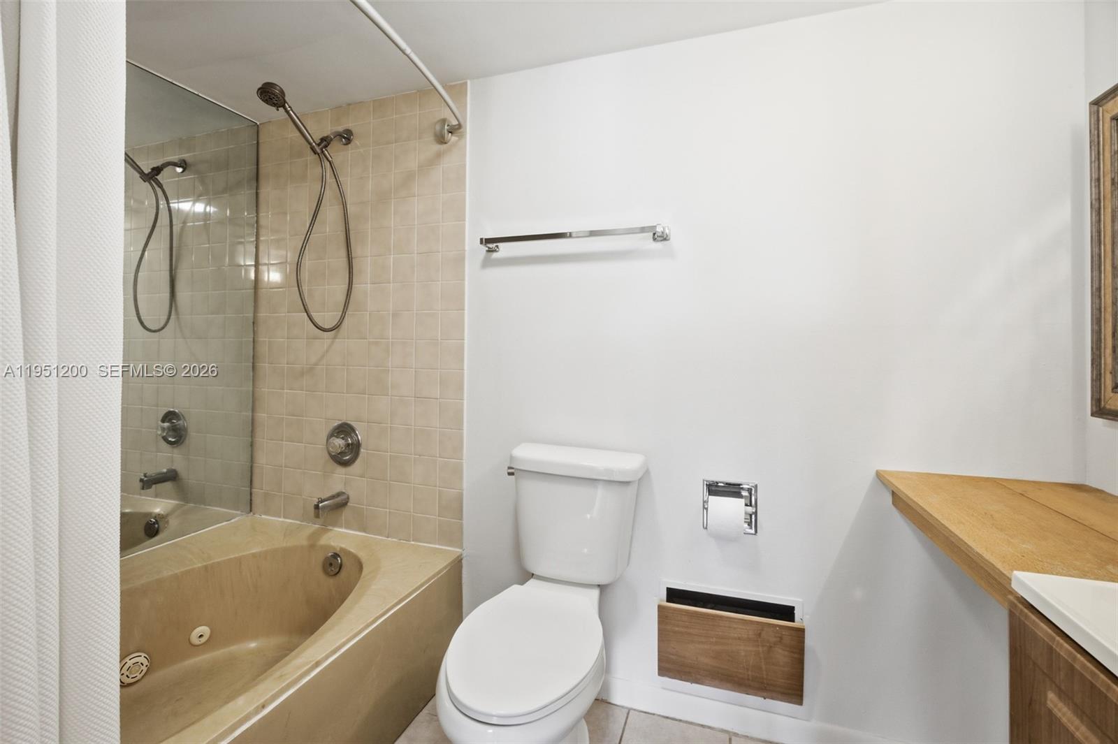 BOCA RIO NORTH - Residential