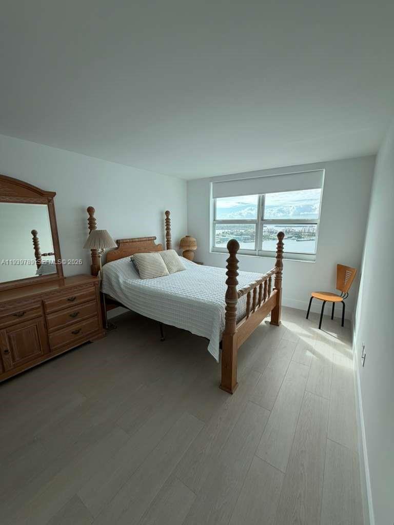 YACHT CLUB AT PORTOFINO - Residential