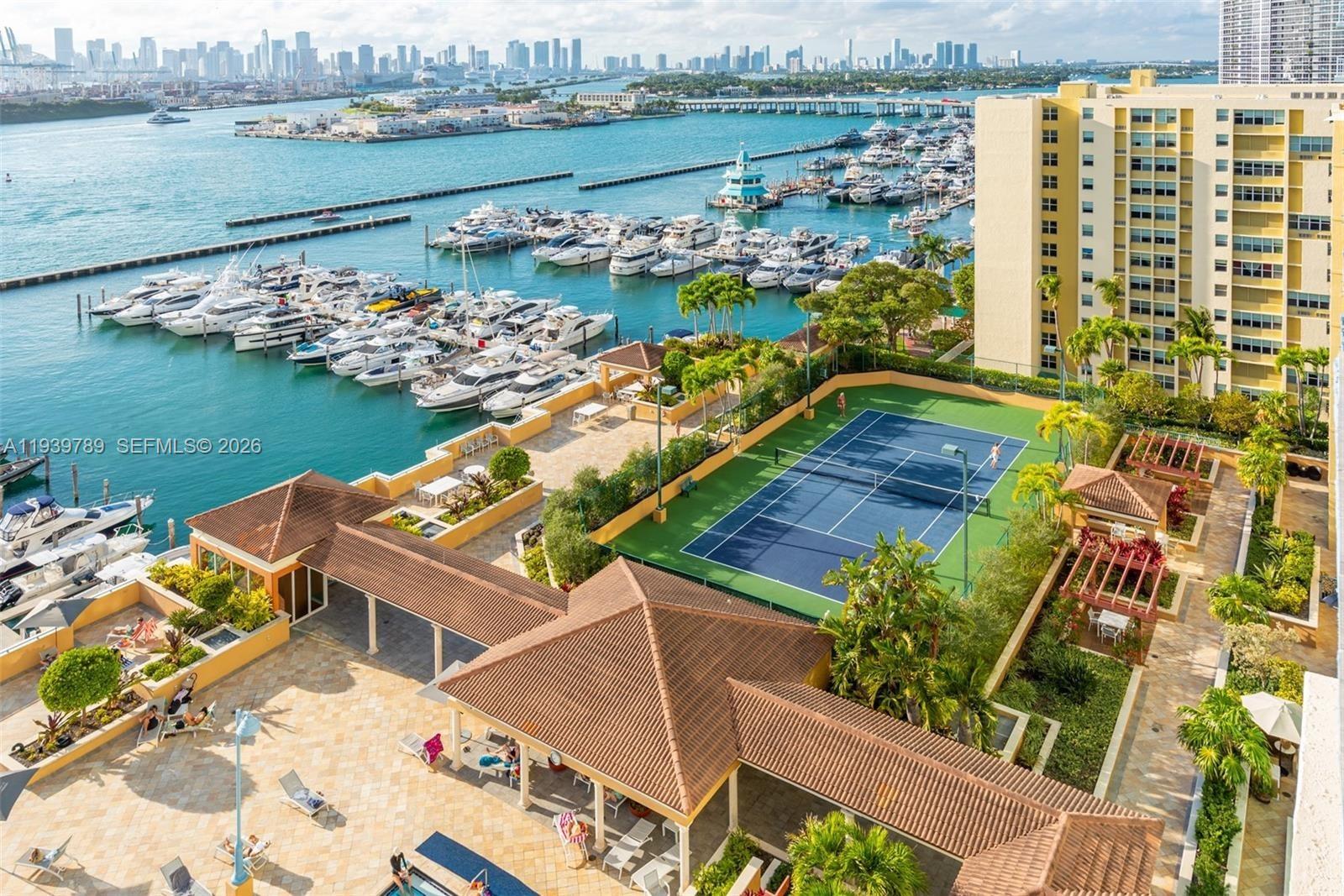 YACHT CLUB AT PORTOFINO - Residential