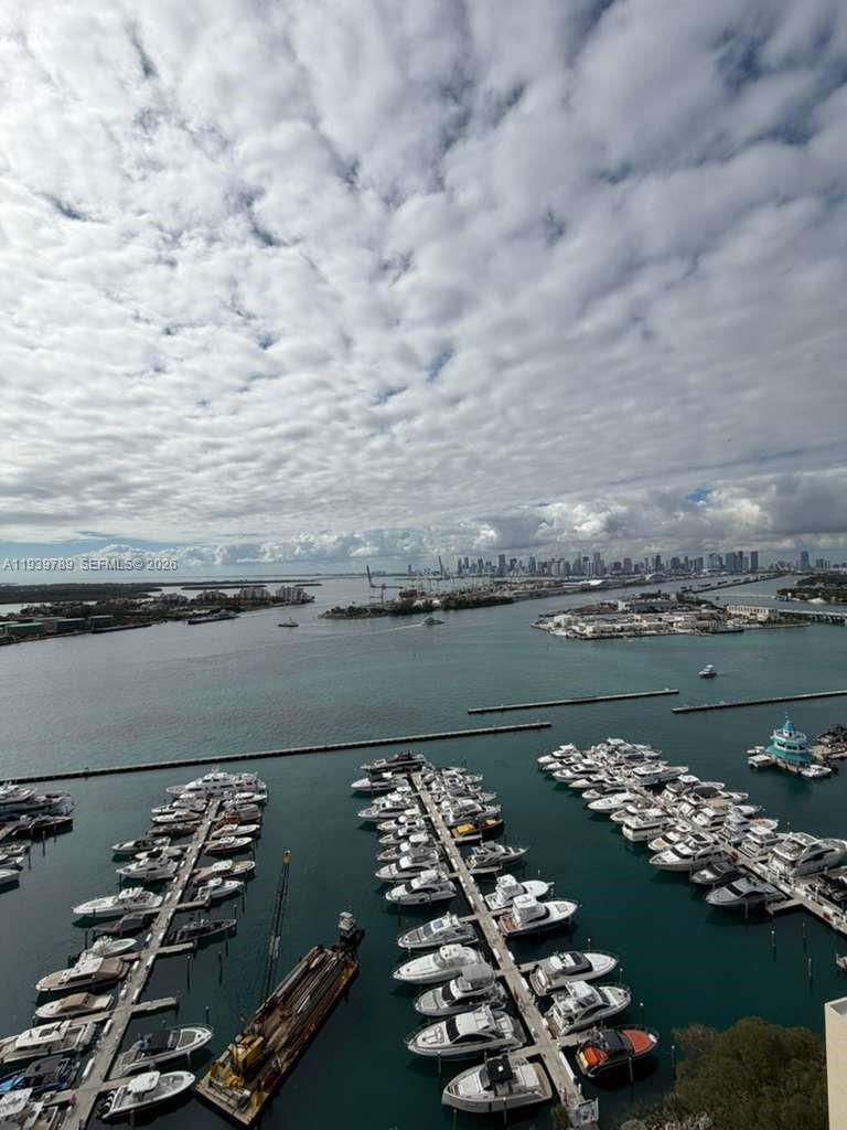 YACHT CLUB AT PORTOFINO - Residential