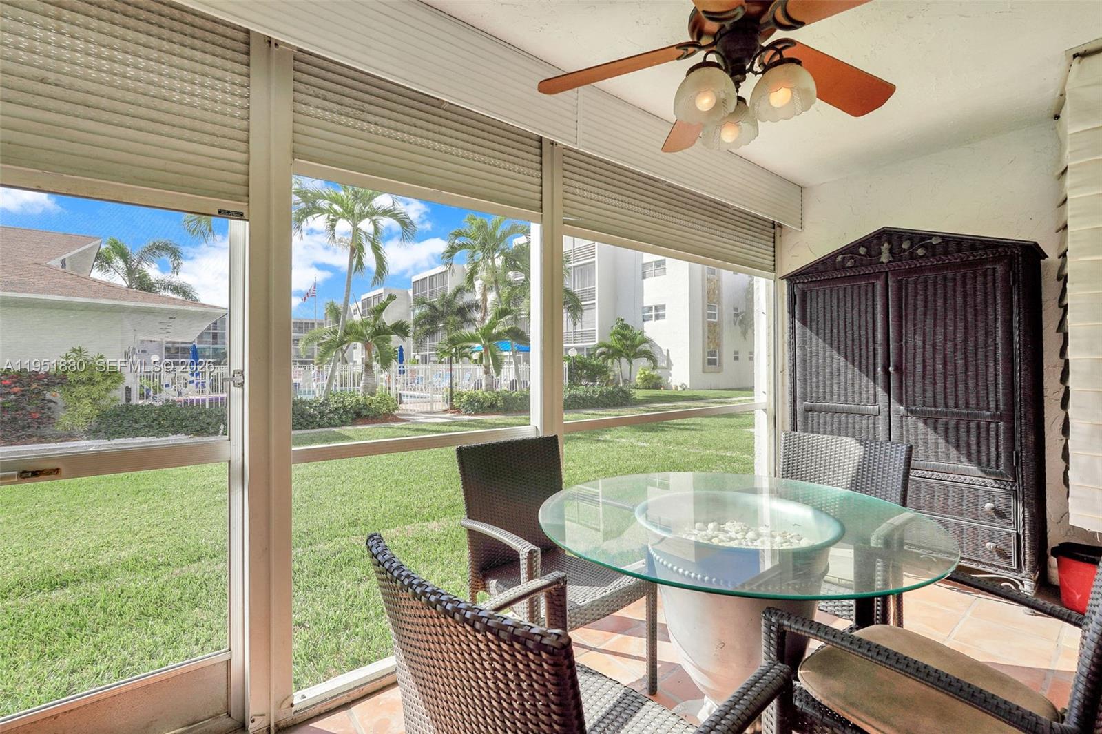 MEADOWBROOK LAKES CONDO - Residential