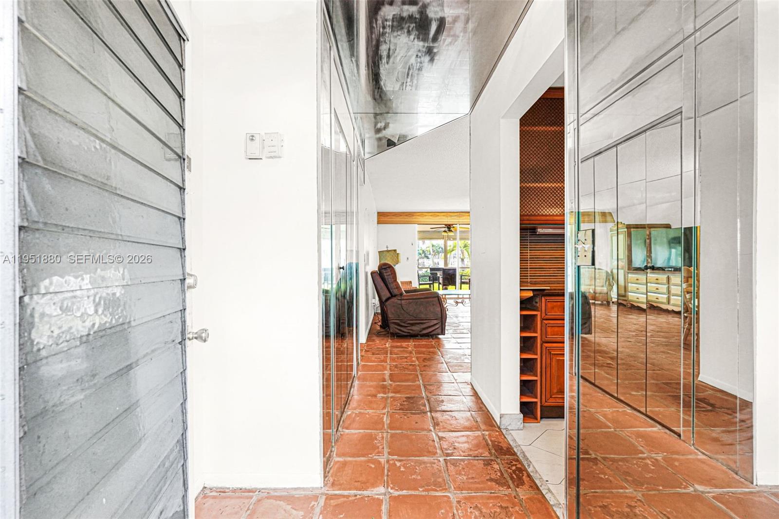 MEADOWBROOK LAKES CONDO - Residential