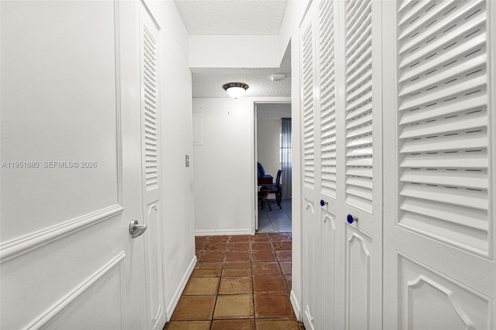 MEADOWBROOK LAKES CONDO - Residential