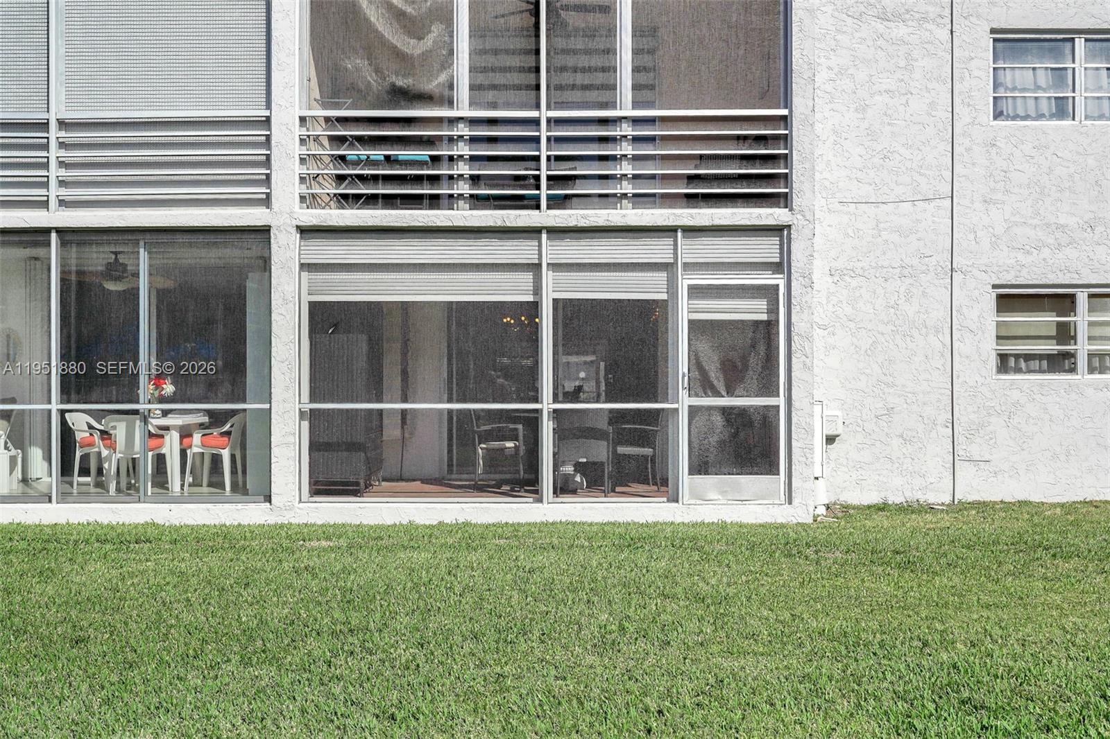 MEADOWBROOK LAKES CONDO - Residential