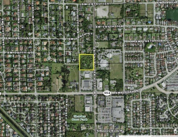 SUB OF TROPICO - Land