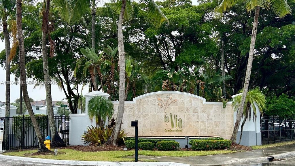 Photo of 155 NW 96th Ter #2-201, Pembroke Pines, FL 33024 (MLS # A11984910)