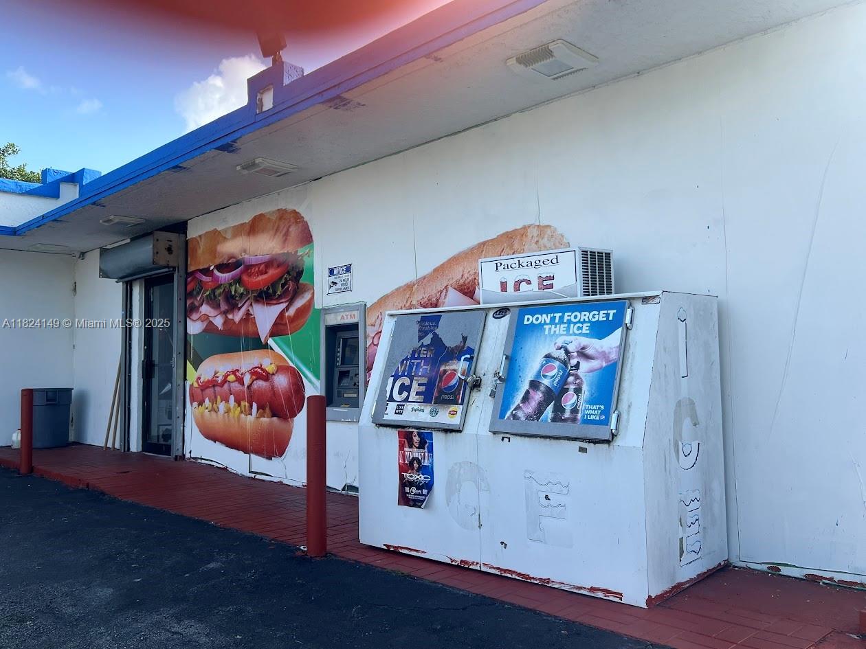 2420 NW 19th St