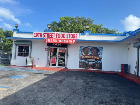 2420 NW 19th St Fort Lauderdale FL 33311