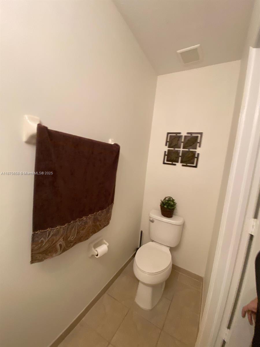 Paloma Lakes - Residential