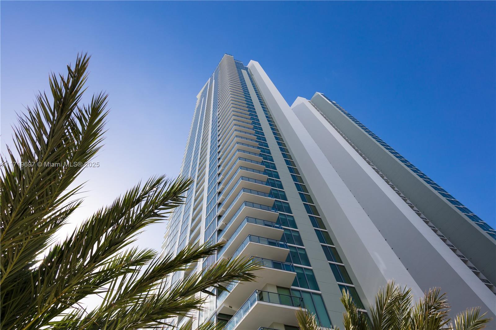 BISCAYNE BEACH CONDO - Residential Lease