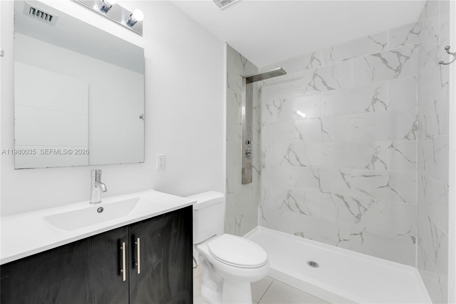 PARADISE GARDENS - Residential