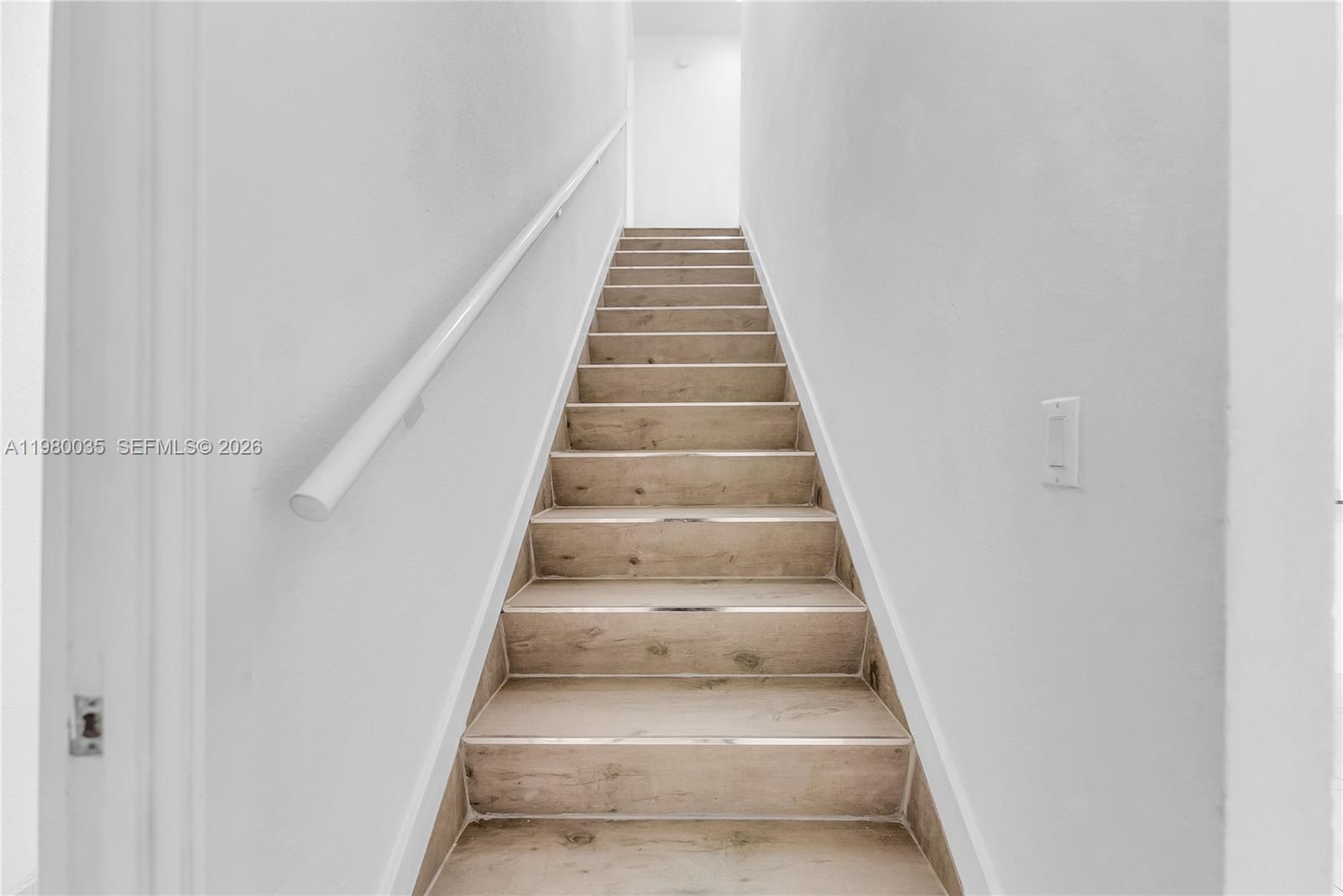 PARADISE GARDENS - Residential